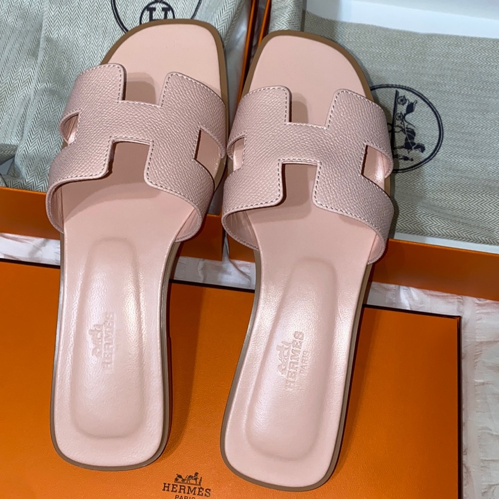 ❌SOLD❌NEW HERMÈS ORAN SANDALS Rose Pâle - Picture 8 of 17